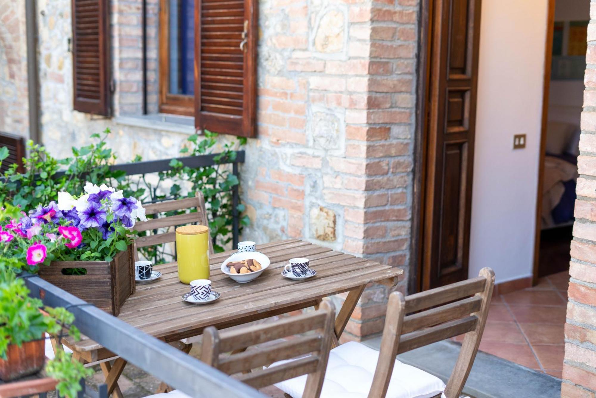 Apartamento Poggio Nociano Siena Exterior foto